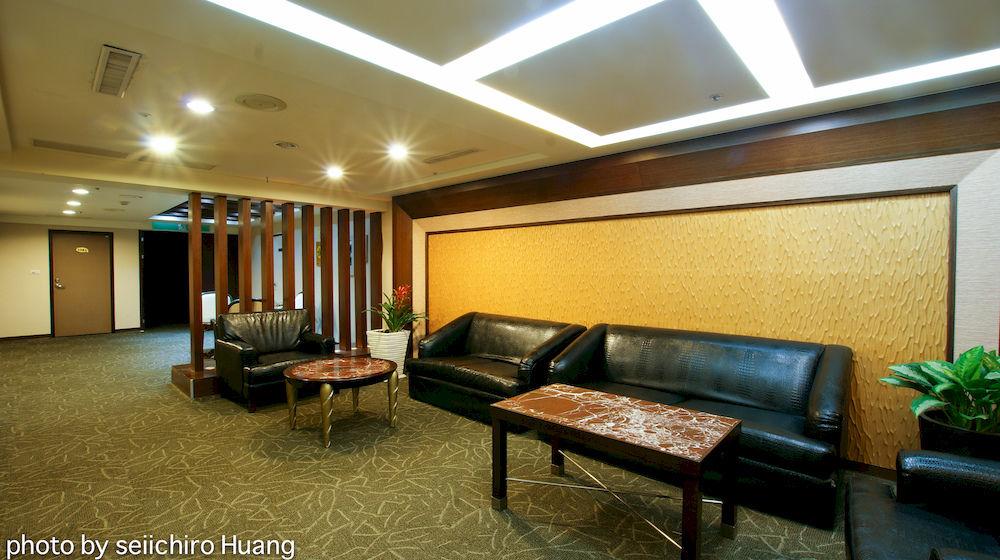 Lincoln Hotel Tainan Eksteriør billede